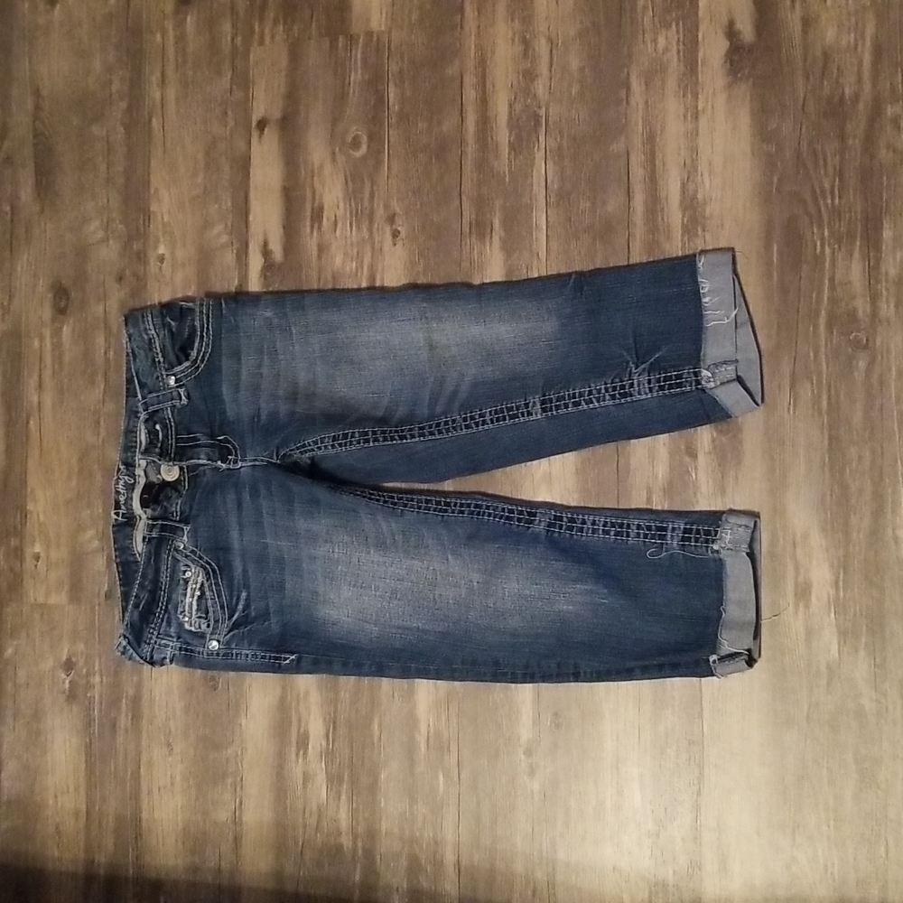Women's capris
